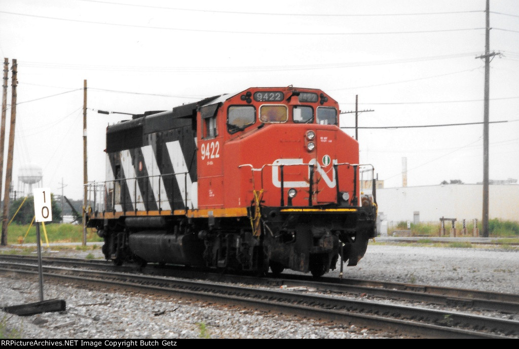 CN 9422 at Granite City.........